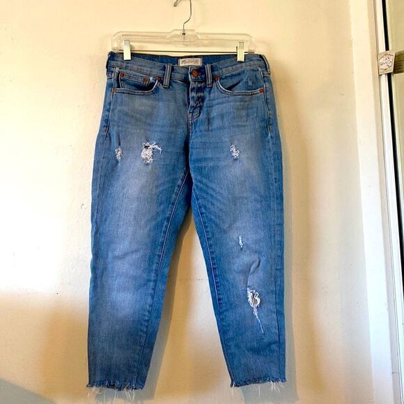 Madewell Cutoff Slim Boy Jean Frayed Denim Shorts - Picture 2 of 12